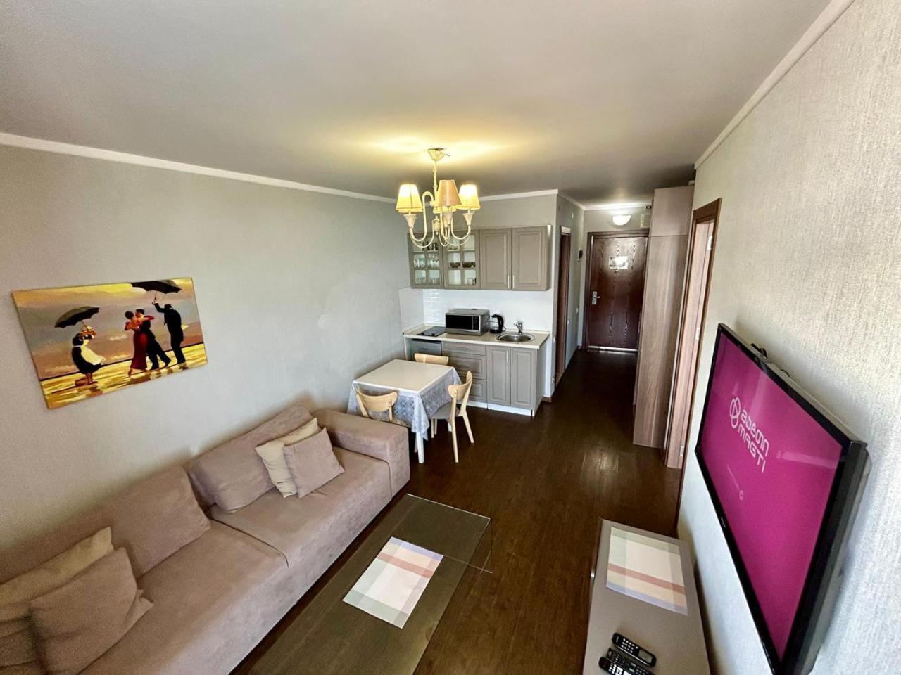 The Blue Perl 3 Apartment Batumi Exterior photo